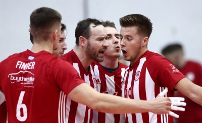 Φιλικά προετοιμασίας με Φοίνικα Σύρου