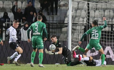 Οι κανονισμοί... ΔΕΝ ισχύουν για τον ΠΑΟΚ!
