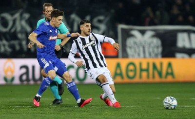 Σε άλλο γήπεδο...