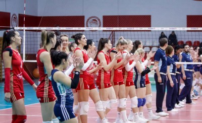 «Καρφώνει» τον ΠΑΟ, διευρύνει το σερί