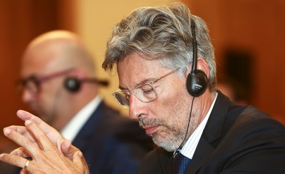Ξαφνικά, ο Περέιρα έκανε... πίσω για ξένους διαιτητές στα πλέι οφ!
