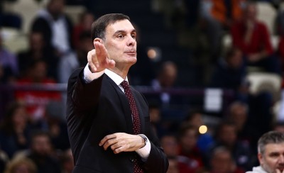 «Εμείς νικητές...»