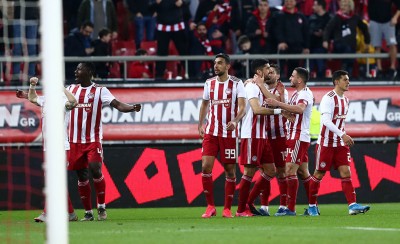 Πρώτοι και αήττητοι (photo)