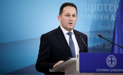 Πέτσας: «Θα απαγορευτούν οι συναθροίσεις με πάνω από 10 άτομα λόγω κορονοϊού»