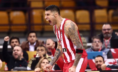 Στην ομάδα της 10ετίας ο Πρίντεζης! (video)