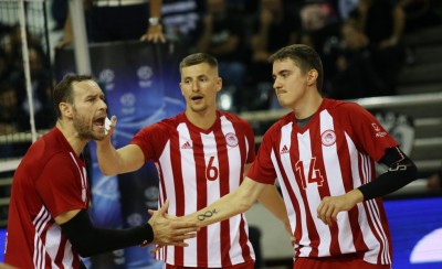 Εν αναμονή των υπόλοιπων ξένων