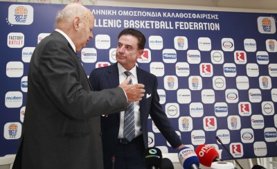 Τσιφλίκι τους η Εθνική, τελικά έχει ή δεν έχει προπονητή;