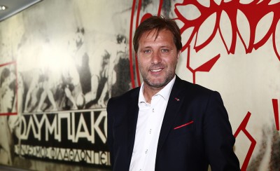 «Με σέβονται, όλα είναι τέλεια. Συμφωνήσαμε σε 5-10 λεπτά»