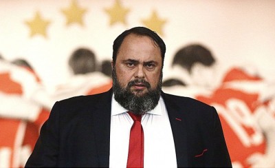 Θα τους... νικάει μέχρι το τέλος!