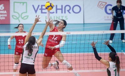 Ανακοινώθηκε από την Κούνεο η Ζακχαίου (photo)