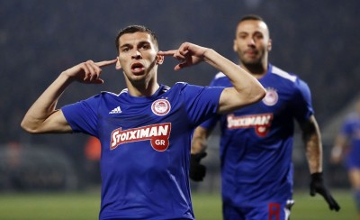 Εμείς τη δουλειά μας...