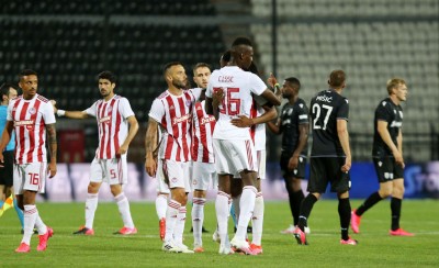 «Ερυθρόλευκη» υπενθύμιση κορυφής (photo)