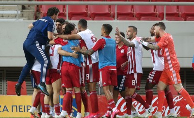 Είναι ασταμάτητος. Είναι ασυναγώνιστος. Και τα θέλει όλα!