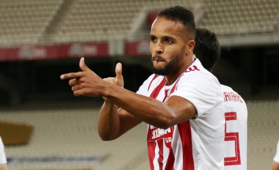 Η UEFA αποθέωσε, ξανά, Ελ Αραμπί (photo)