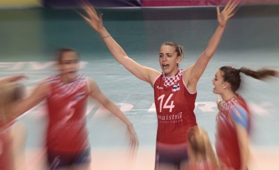 «Χαρούμενη που είμαι μέλος της οικογένειας του Ολυμπιακού»