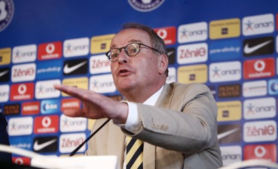 «Άδειασε» την ΕΠΟ ο Χούμπελ!