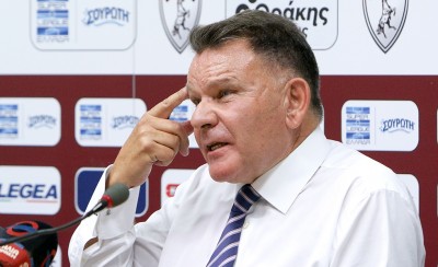 «Γιατί ο Βόκας δεν παραιτείται;»