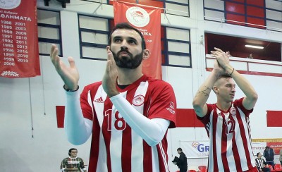 «Να επιστρέψουν οι τίτλοι εκεί που αξίζουν»