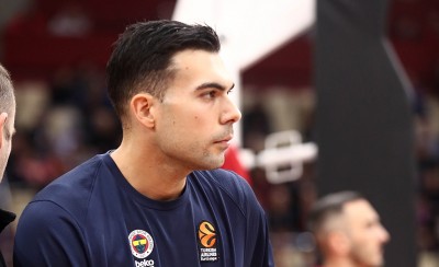 Δεν βιάζεται ο Ολυμπιακός, περιμένει για να... έχει