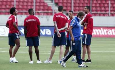 Ο «ερυθρόλευκος» πάγκος