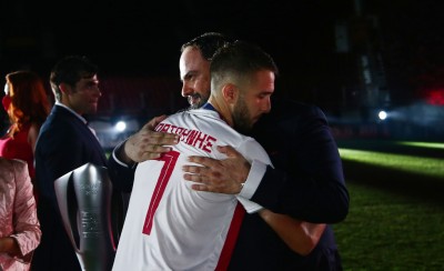 «Παίξαμε απίστευτη μπάλα. Πανάξια πρωταθλητές»