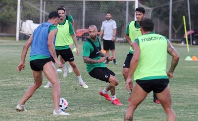 Προπονήθηκε στο γήπεδο της Καλλιθέας η Ομόνοια (videos)