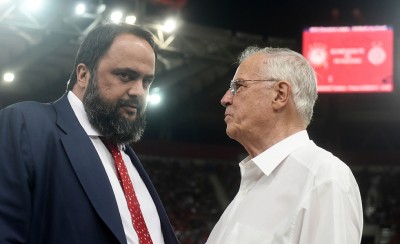 «Καλό ταξίδι, παντοτινέ πρωταθλητή. Οι γίγαντες του ΟΛΥΜΠΙΑΚΟΥ σε περιμένουν...»