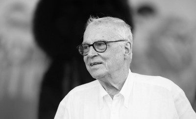 Ο Θρύλος αποχαιρετά έναν θρύλο