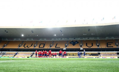 Έντεκα στο χορτάρι, δώδεκα στον πάγκο