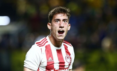 Πλησιάζει η Λίβερπουλ!