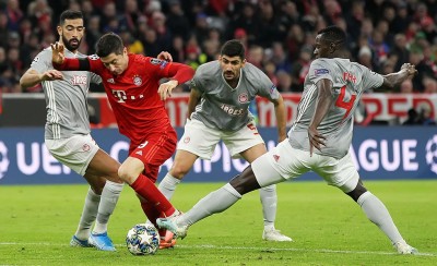 Πείτε μας πόσο αμυντικά έπαιξε ο Θρύλος στο Μόναχο...