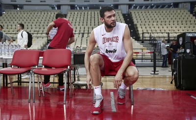 Άρχισε ο Παπανικολάου