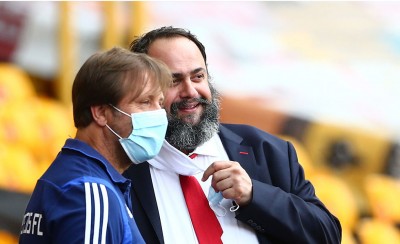 Στο Μολινό ο Βαγγέλης Μαρινάκης