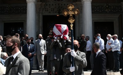 Με την ερυθρόλευκη σημαία το τελευταίο «αντίο» στον Σάββα Θεοδωρίδη