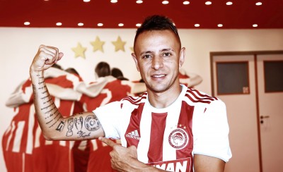 «Να κερδίσω τίτλους και να σημαδέψω το δέρμα μου με τον Ολυμπιακό» (video)