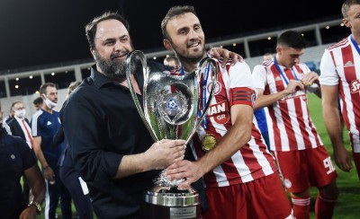 Τους γλέντησε ΞΑΝΑ, τους ξεβράκωσε ΞΑΝΑ, αυτός είναι ο Μαρινάκης!