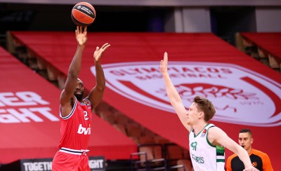 Ολυμπιακός-Αρμάνι Μιλάνο 86-75 (Τελικό)