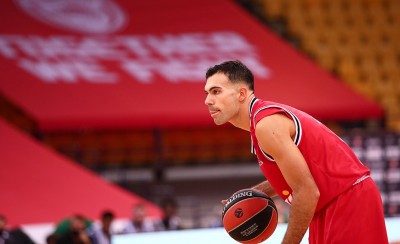 Μόνο έτσι τον βλέπετε τον Σλούκα!