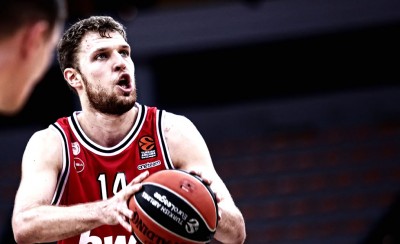 Σάσα, διάβασε τα χείλη μου (video)