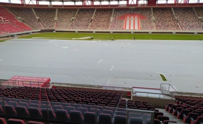 Αλλαγή χλοοτάπητα στο Καραϊσκάκη