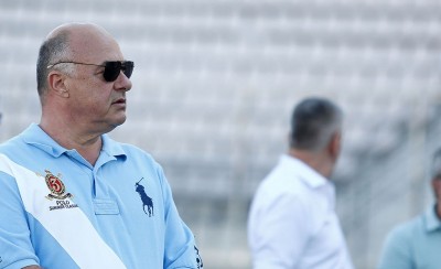 Ο Μπέος βολτάρει στον Βόλο χωρίς μάσκα… (video)