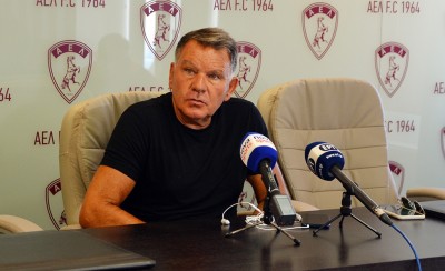 «Πόσο μαλάκες μας περνάτε;»