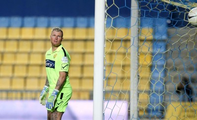 «Σαν με κοιτάς», το αγαπημένο τραγούδι του Κνετ