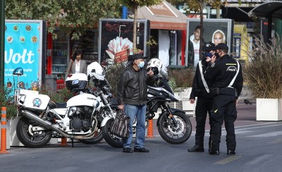 Πότε και πώς θα γίνει η άρση του lockdown – Τι θα γίνει τα Χριστούγεννα (video)