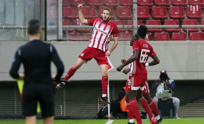 Και εσύ θα προσκυνάς!