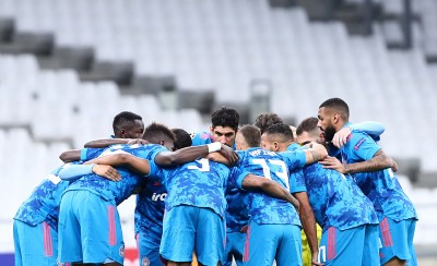 Στο χέρι του η τρίτη θέση