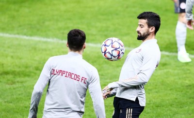 Πάει για κέντρο με Τιάγκο Σίλβα, Πέπε