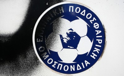 Θέατρο από ΠΑΟΚ και ΑΕΚ για ΕΠΟ...