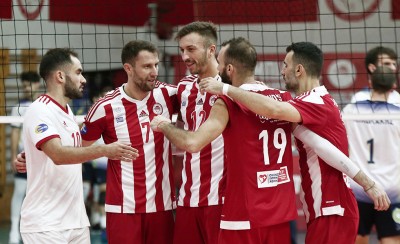 Επιστρέφει με «διπλό»