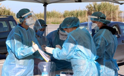 Δωρεάν rapid tests από τους δήμους Παπάγου και Αργυρούπολης (video)